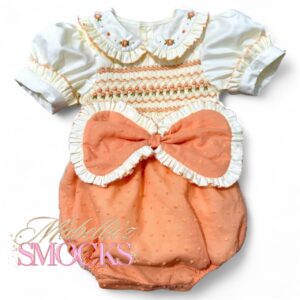 Plumeti peach 🍑 smocked romper