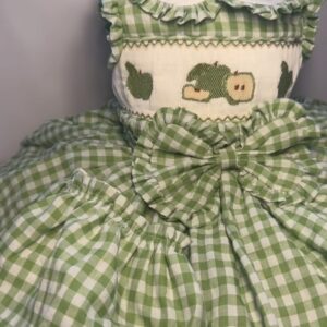 Apple 🍏 skirt set